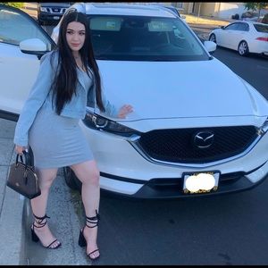 Meet your Posher, Selene